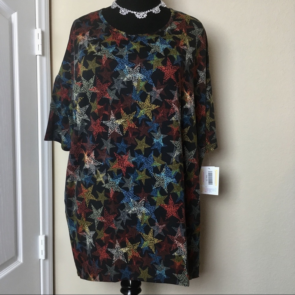 NWT LuLaRoe AMERICANA Irma Tunic Top